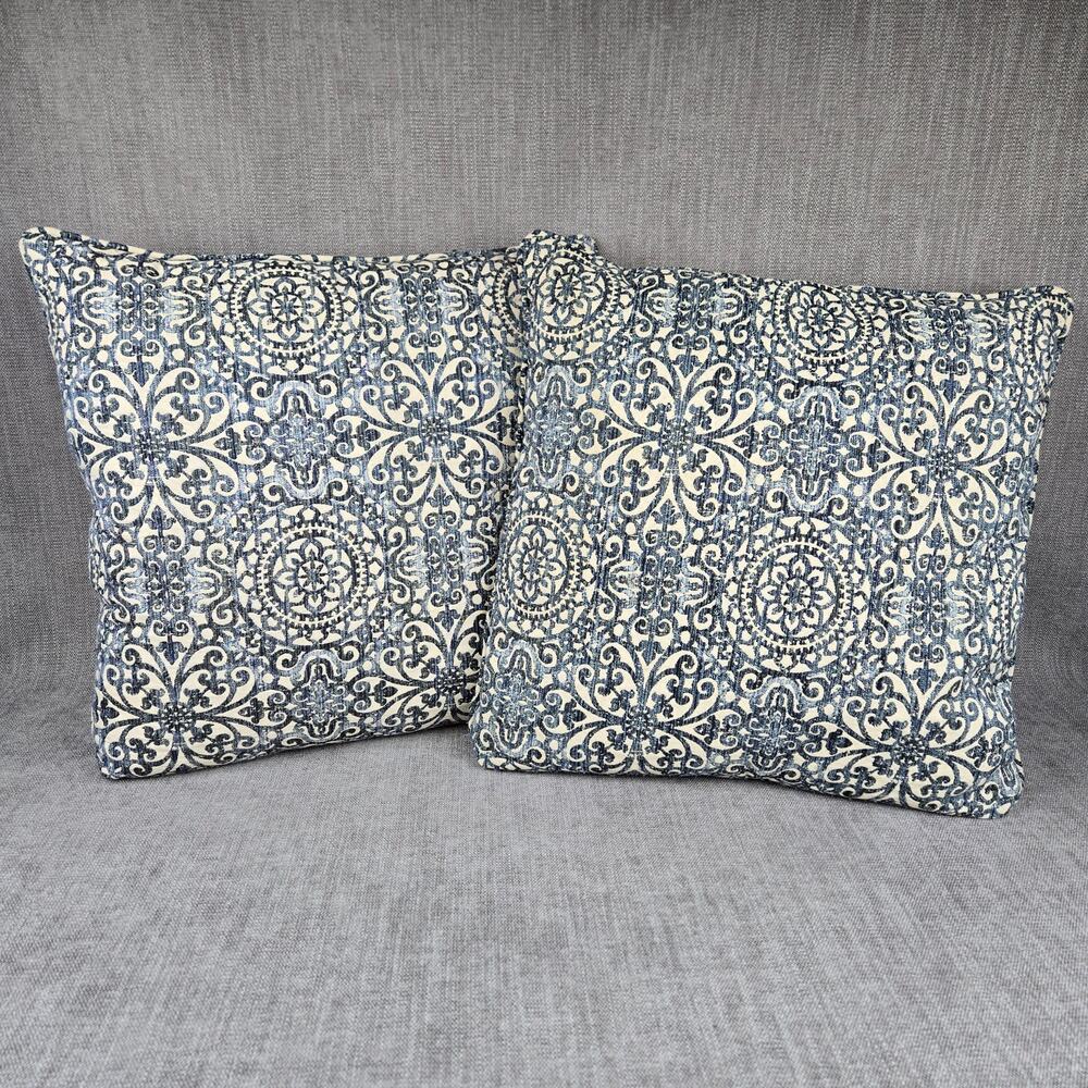 Broyhill Couch Throw Pillows (2) Blue/Cream Damask Patterned